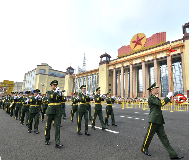 第五届南昌国际军乐节在江西南昌举行1 (1)_副本.jpg