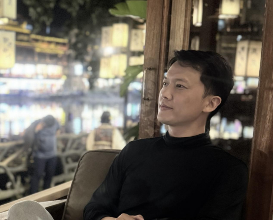 20250619 17：39首届南昌市美术家协会油画艺委会成员作品展 (1)696.png