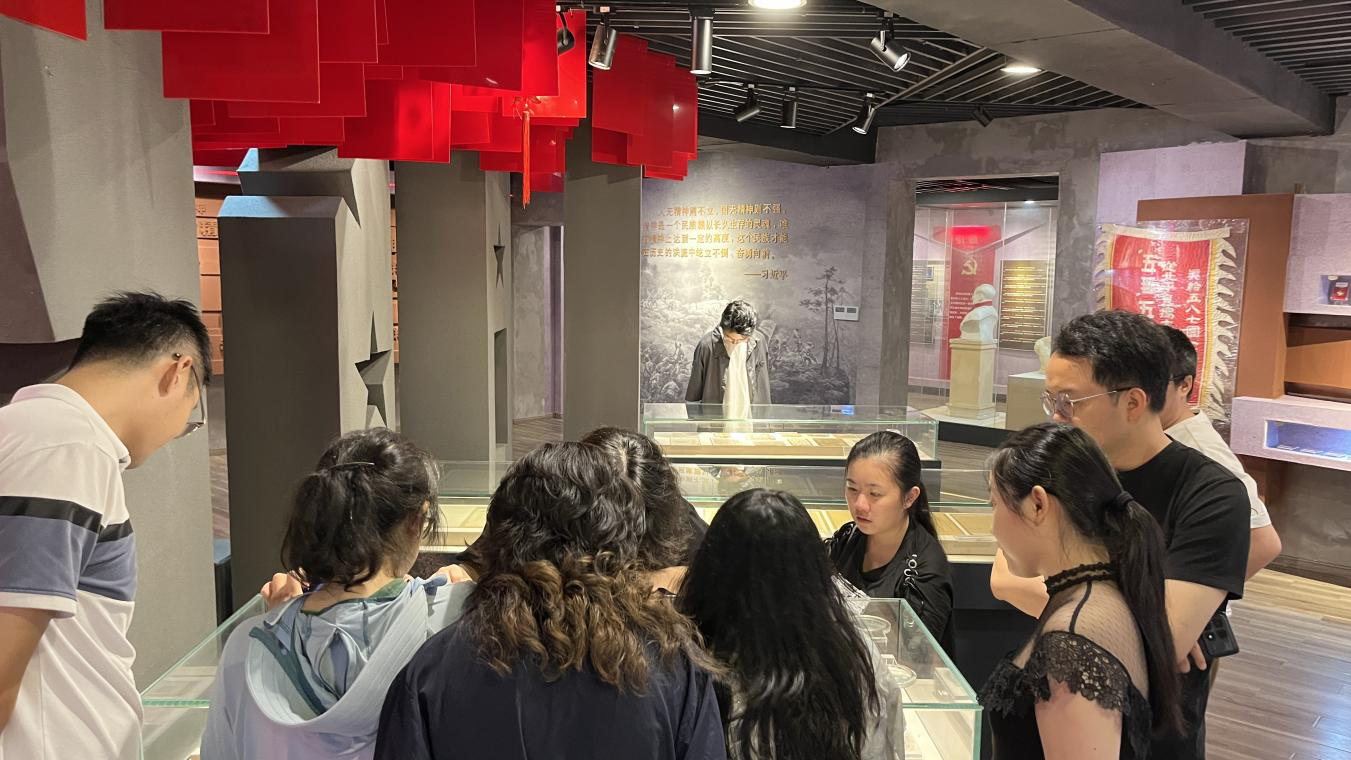 /uploads/image/2025/12/12/1a3984decb365ddc9c2f3ad5a37d9daa.png 4.png